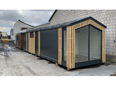 Studio modulaire en conteneur pour espaces de travail ou résidences de la série  "HABITAT Moduluxe", modèle CHHM.006