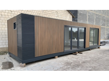 "Studio mobile en conteneur : Un espace de travail et de vie modulaire écologique CFBL.035 de la série "HABITAT Flex"
